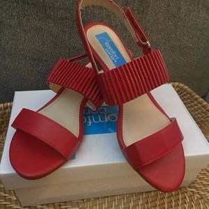 Comfort Corner Red Strap Sandals Size 8.5W